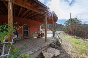 Secluded Mountainside Dome Home -the Bougie Bunker